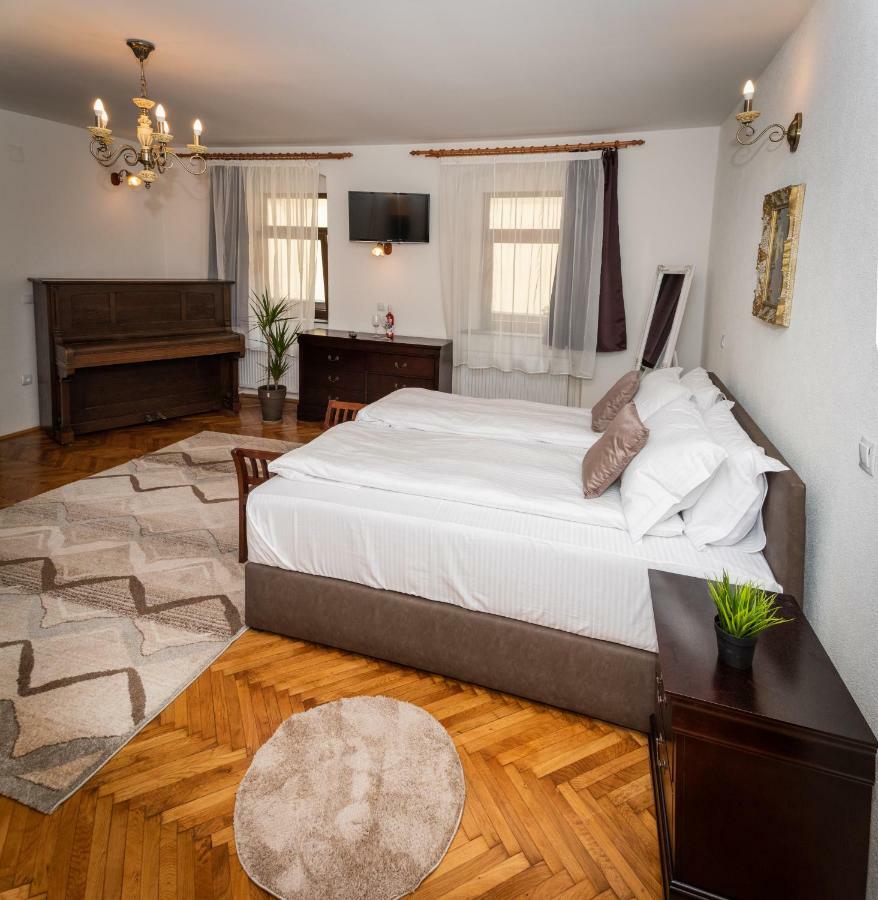 Musik Apartments Old Town Sibiu Exteriör bild