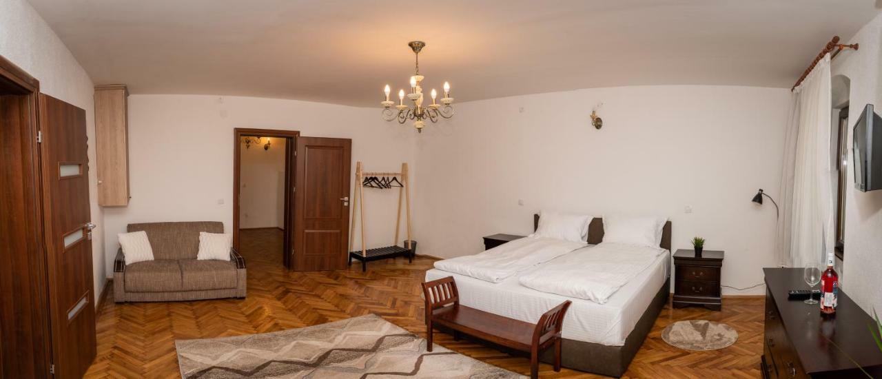 Musik Apartments Old Town Sibiu Exteriör bild