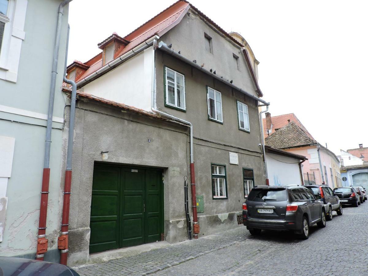 Musik Apartments Old Town Sibiu Exteriör bild
